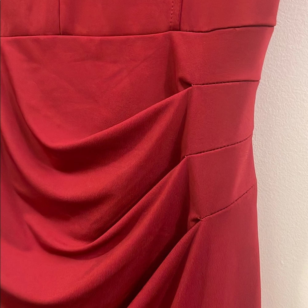 Red Ruched Bodycon Dress (S/P) - Picture 5 of 9